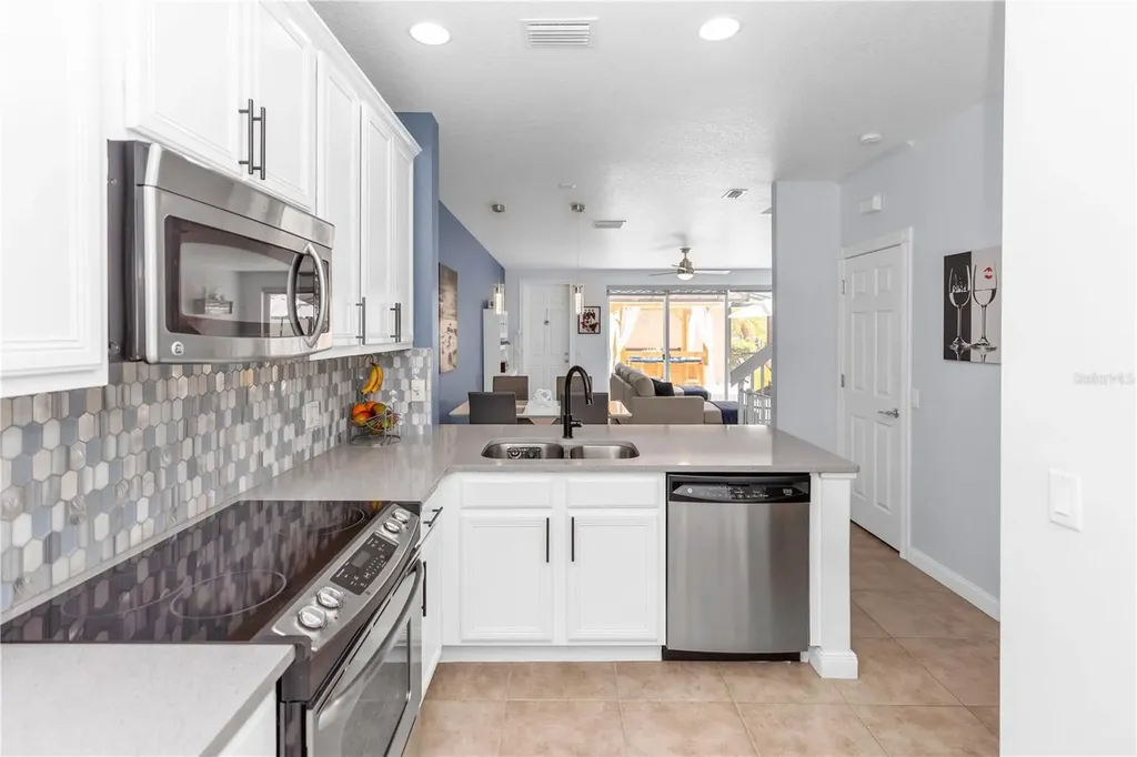 8418 Leatherleaf Lane Orlando FL 32827