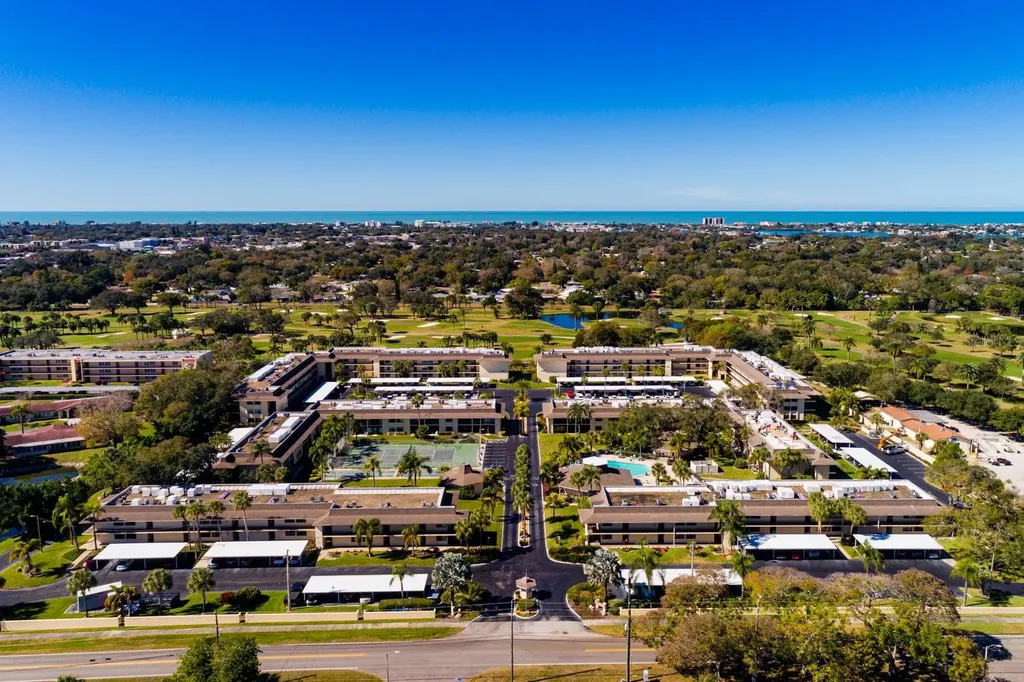 12300 Vonn Road Largo FL 33774