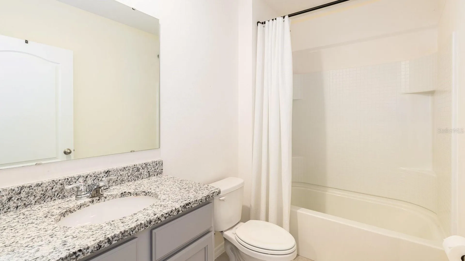 5208 Greenheart Avenue Mount Dora FL 32757