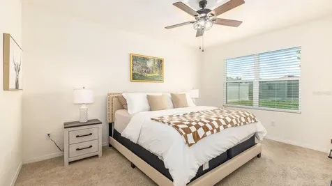 5208 Greenheart Avenue Mount Dora FL 32757