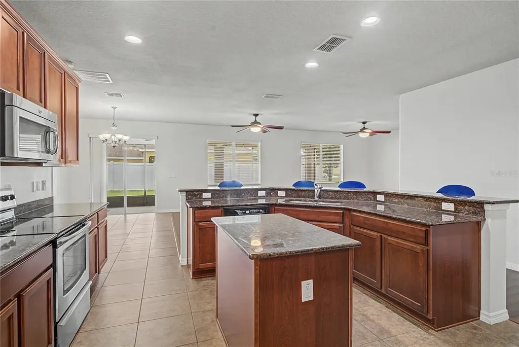 729 Meadow Glade Drive Winter Garden FL 34787