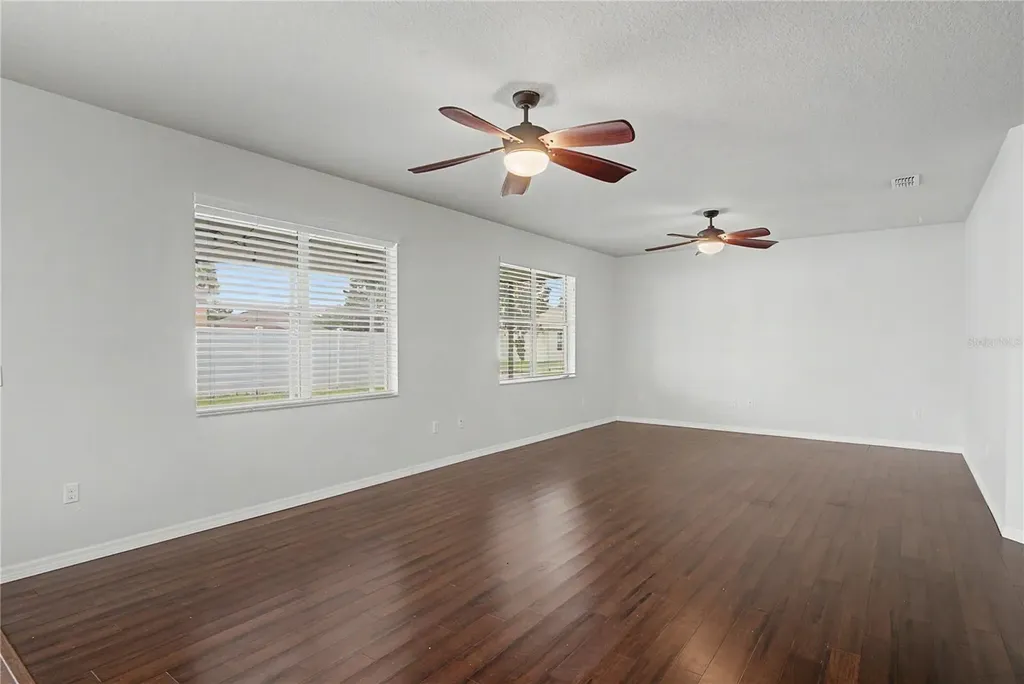 729 Meadow Glade Drive Winter Garden FL 34787