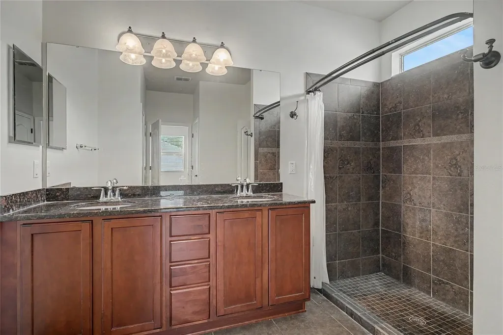 729 Meadow Glade Drive Winter Garden FL 34787