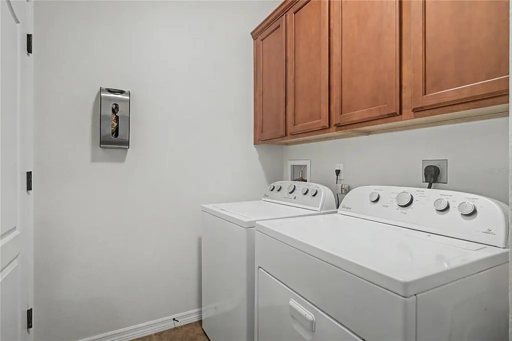 729 Meadow Glade Drive Winter Garden FL 34787