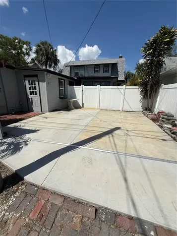 2606 1st Avenue S St Petersburg FL 33712