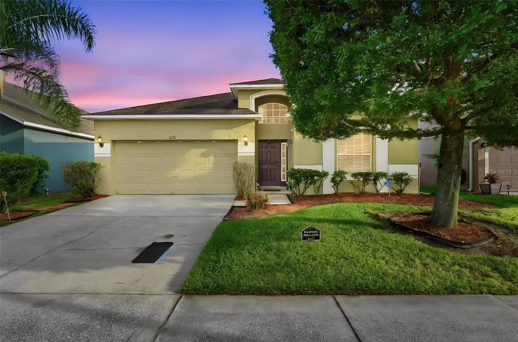 1676 Canoe Creek Falls Drive Orlando FL 32824