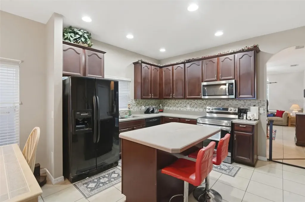 1676 Canoe Creek Falls Drive Orlando FL 32824