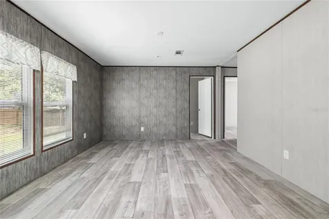 25031 Antler Street Christmas FL 32709