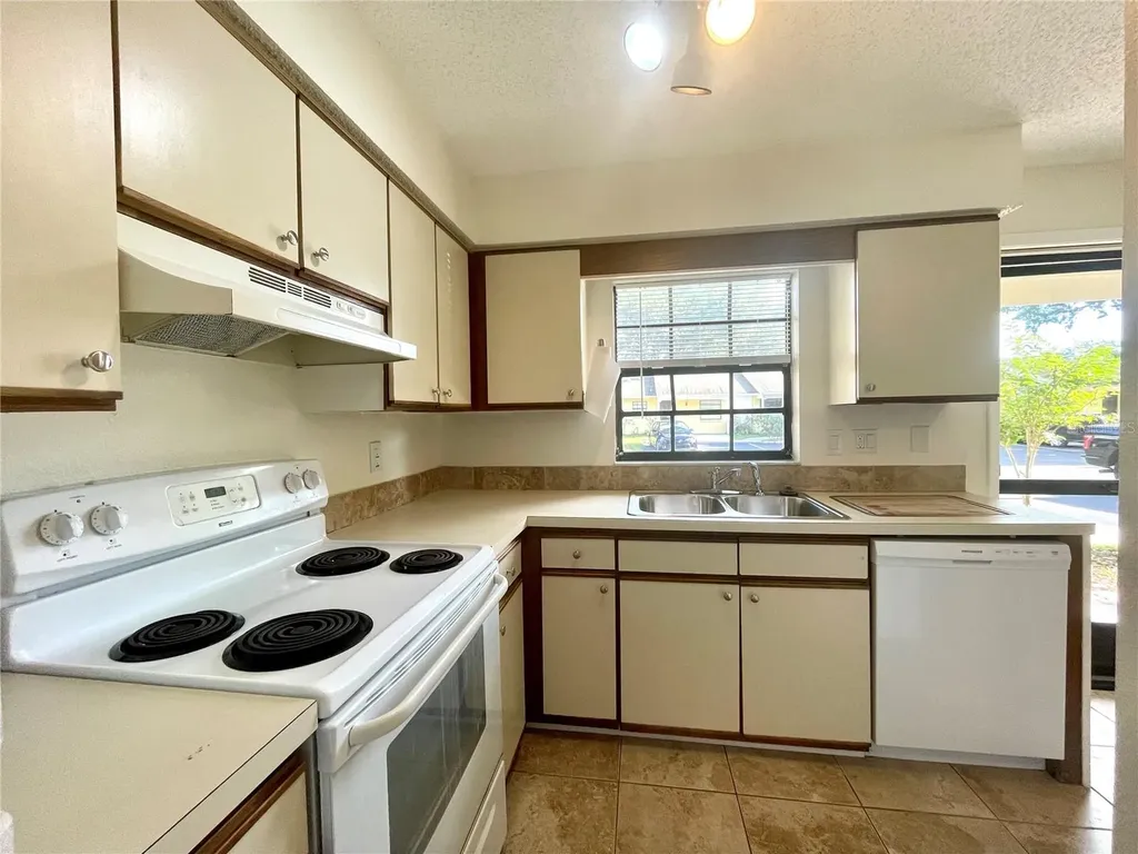 2780 Park Drive Clearwater FL 33763