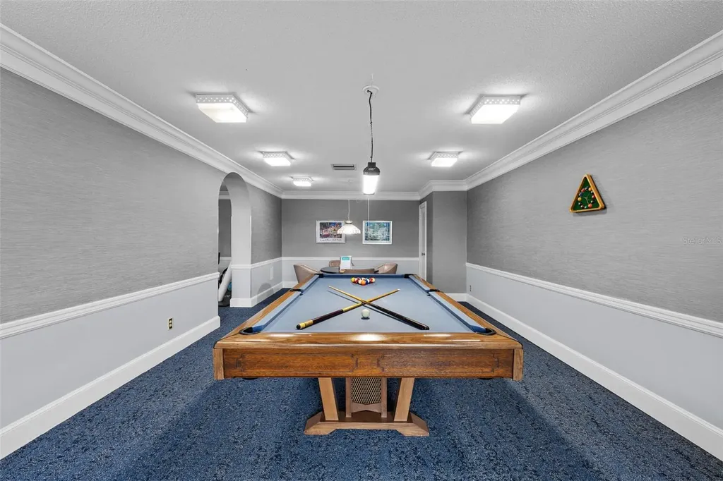 7100 Sunshine Skyway Lane S St Petersburg FL 33711