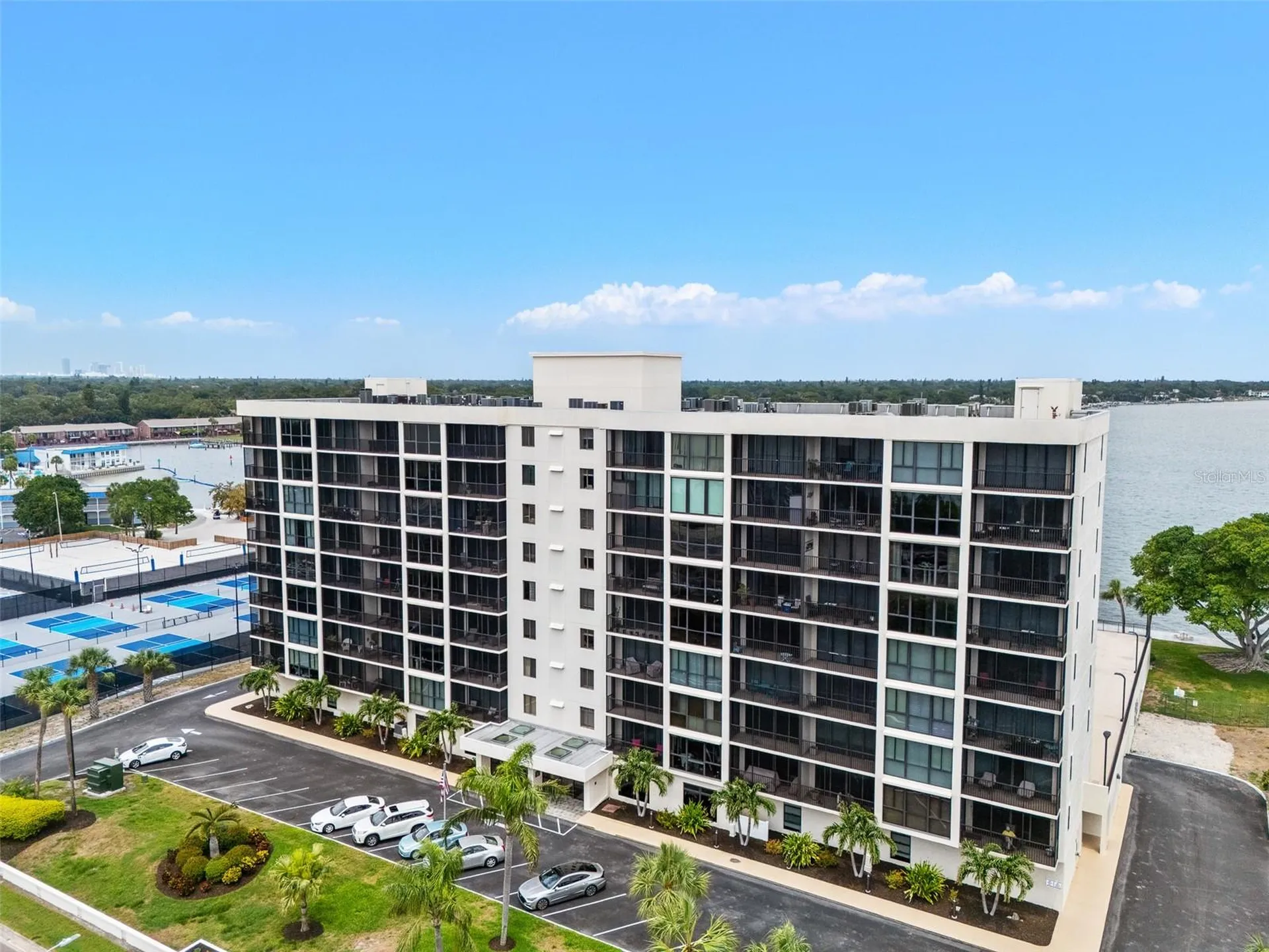 7100 Sunshine Skyway Lane S St Petersburg FL 33711