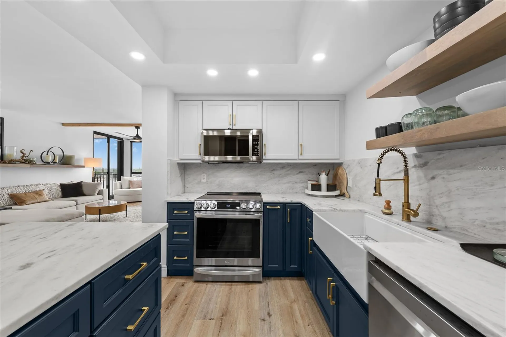 7100 Sunshine Skyway Lane S St Petersburg FL 33711