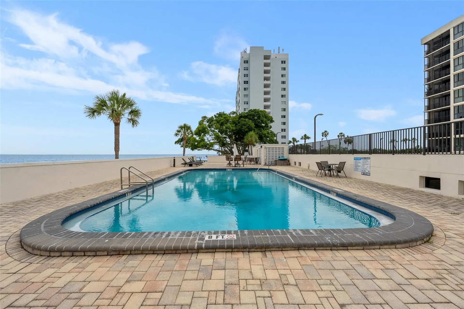 7100 Sunshine Skyway Lane S St Petersburg FL 33711
