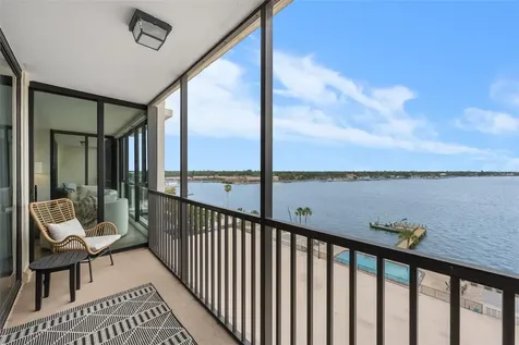 7100 Sunshine Skyway Lane S St Petersburg FL 33711