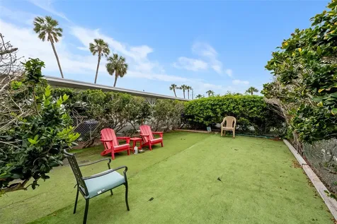 7100 Sunshine Skyway Lane S St Petersburg FL 33711