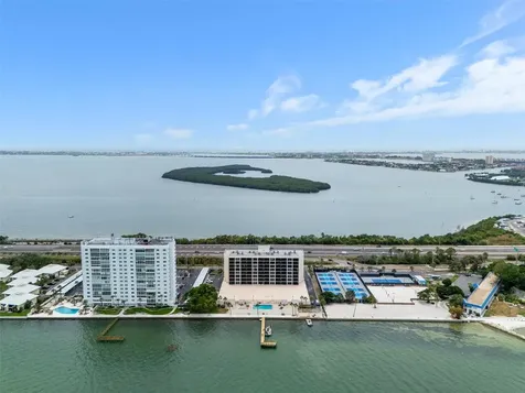 7100 Sunshine Skyway Lane S St Petersburg FL 33711