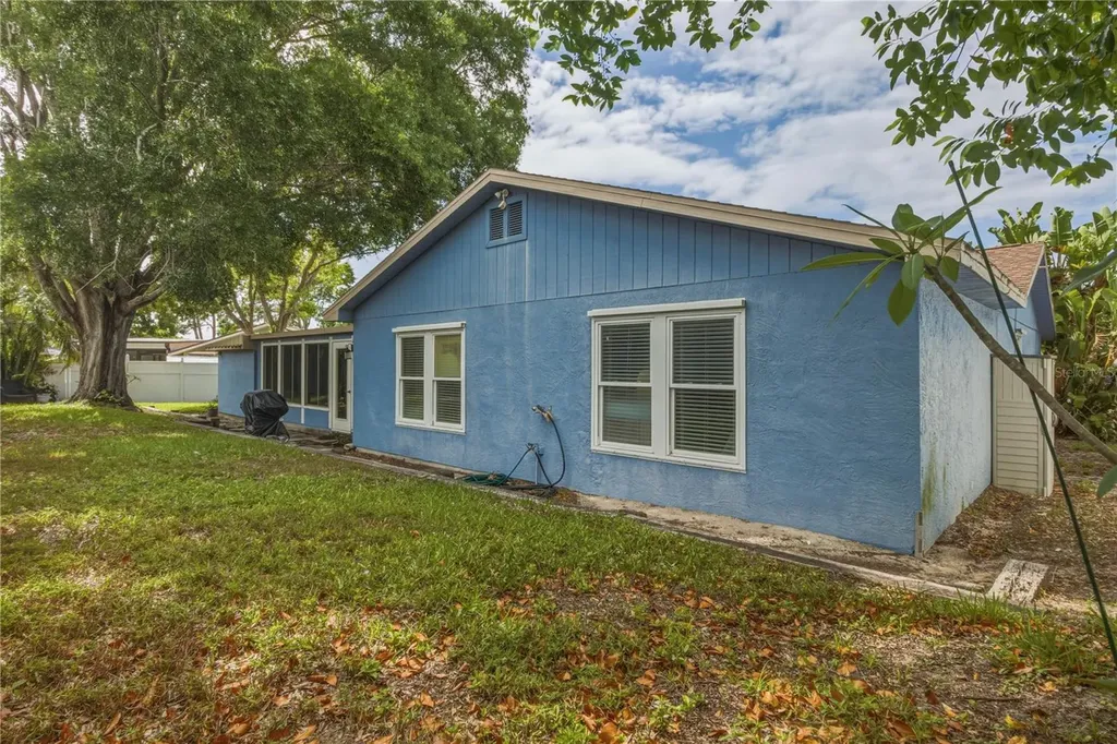391 Walnut Court Palm Harbor FL 34683