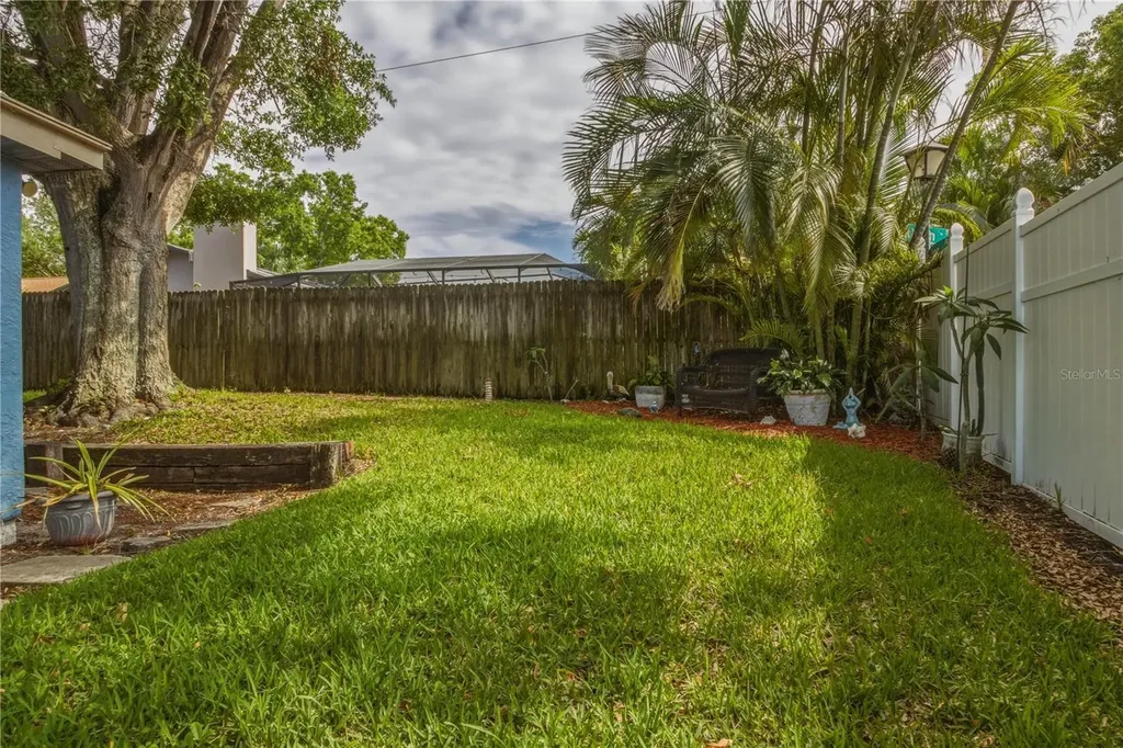 391 Walnut Court Palm Harbor FL 34683