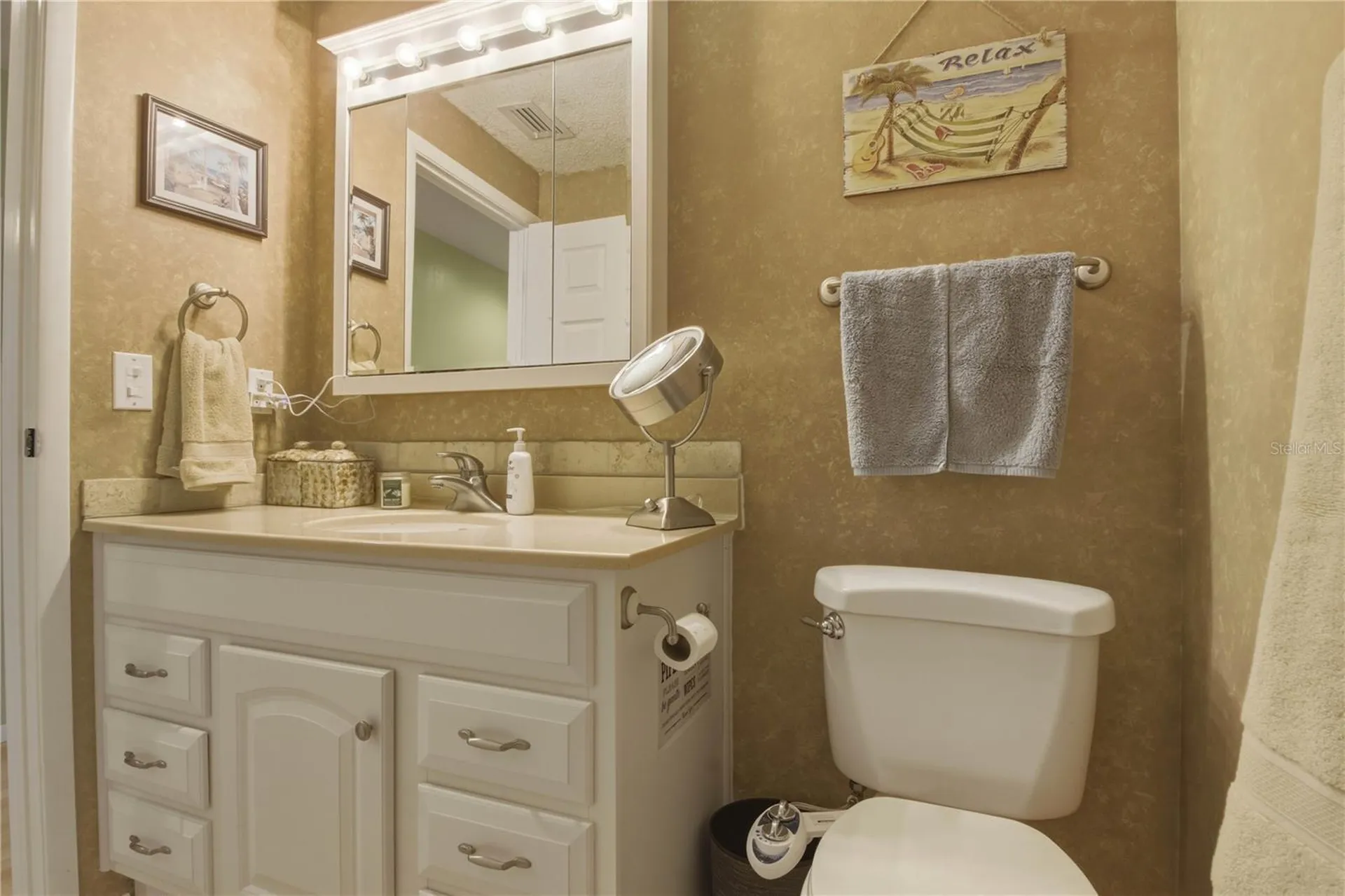 391 Walnut Court Palm Harbor FL 34683