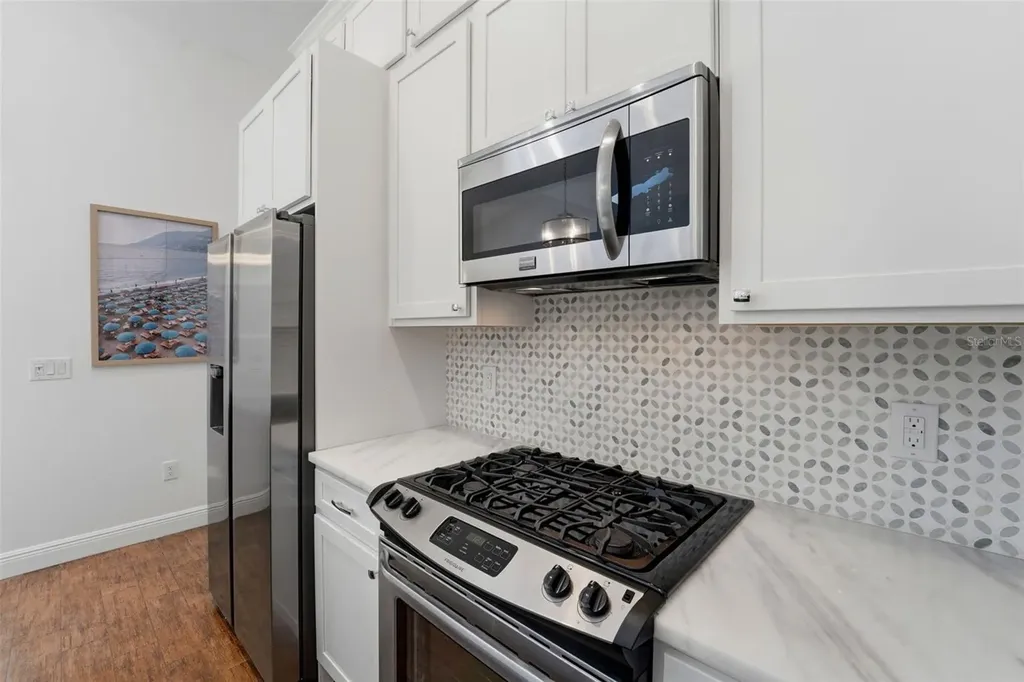 1709 Gulf Road Tarpon Springs FL 34689