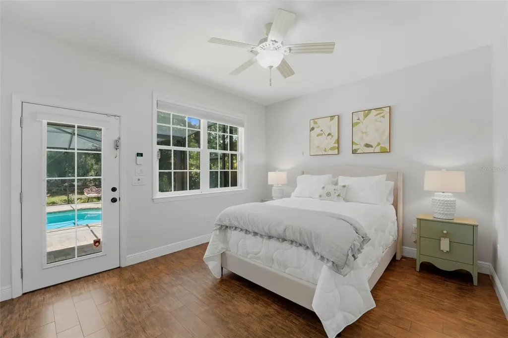 1709 Gulf Road Tarpon Springs FL 34689