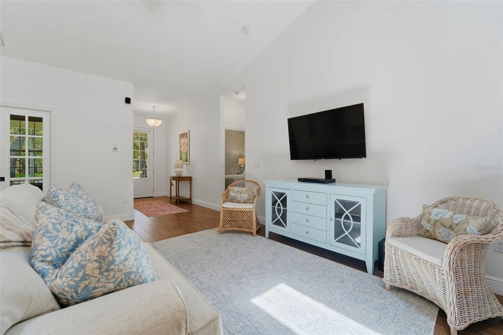 1709 Gulf Road Tarpon Springs FL 34689