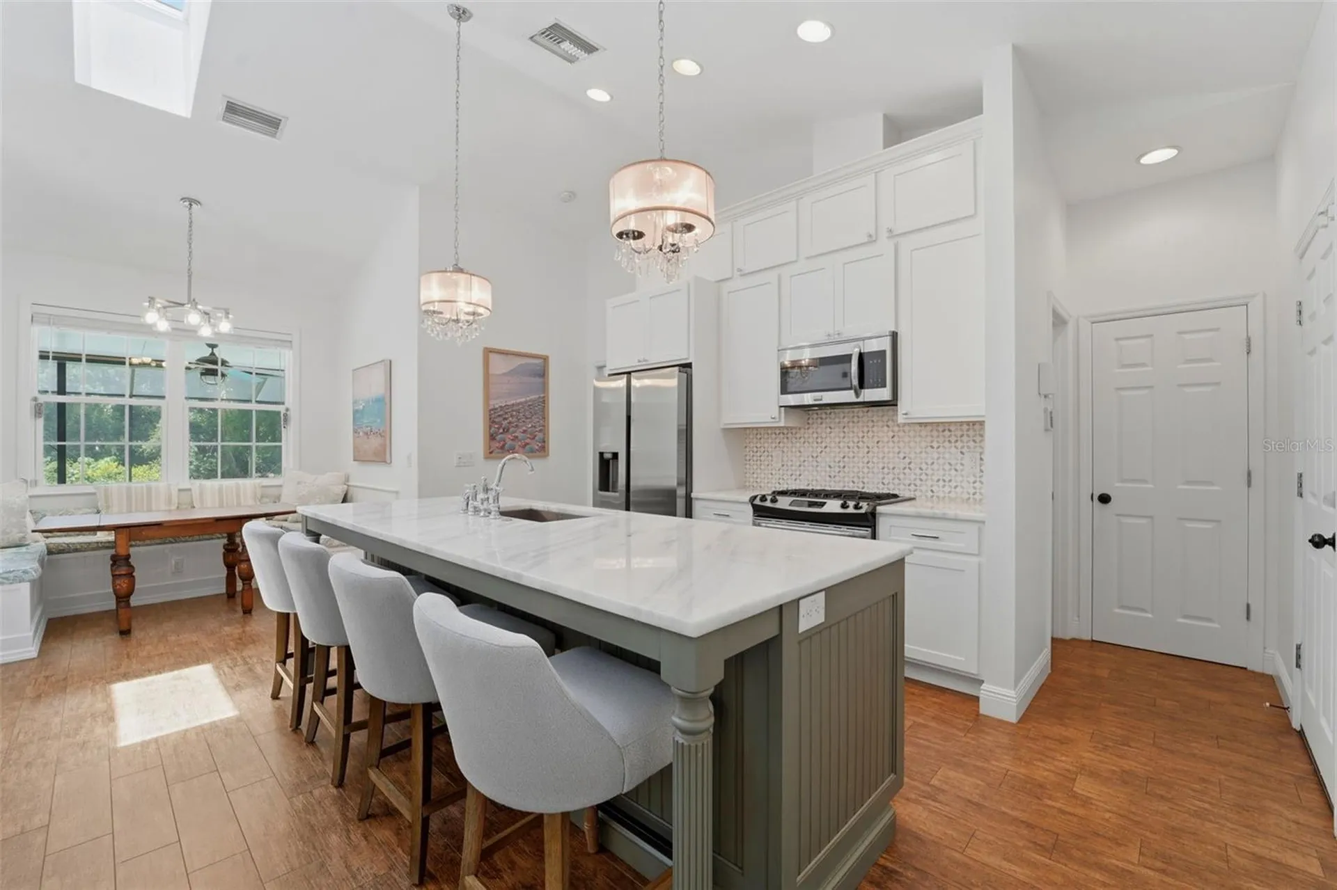 1709 Gulf Road Tarpon Springs FL 34689