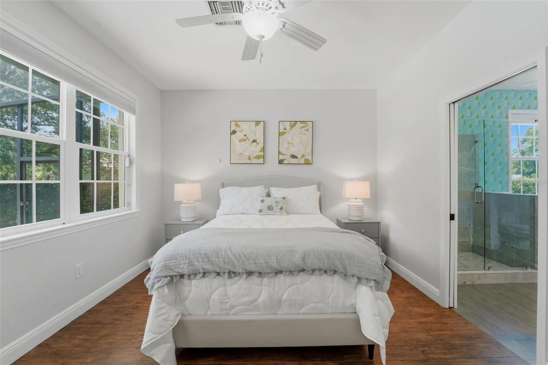 1709 Gulf Road Tarpon Springs FL 34689