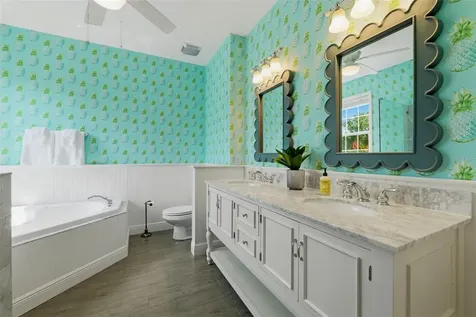 1709 Gulf Road Tarpon Springs FL 34689