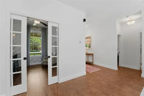 1709 Gulf Road Tarpon Springs FL 34689