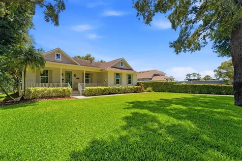 1709 Gulf Road Tarpon Springs FL 34689