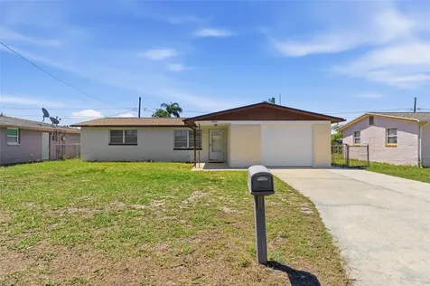 3904 Redwood Drive Holiday FL 34691