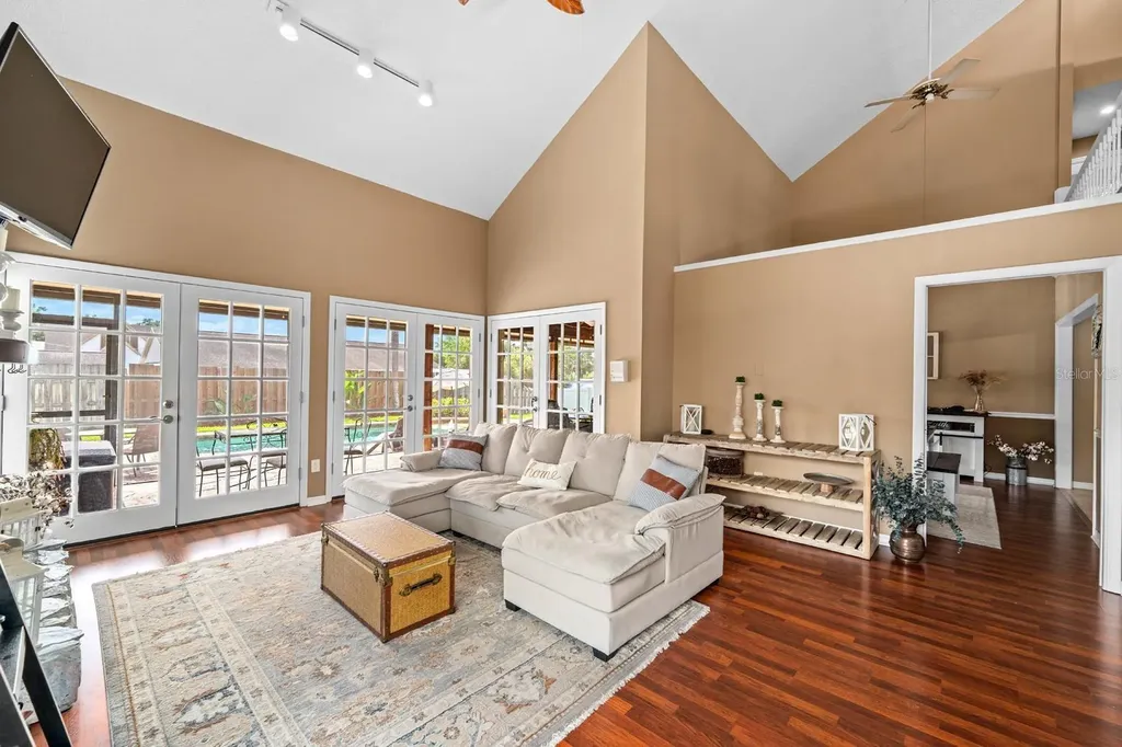 1307 Lenna Avenue Seffner FL 33584