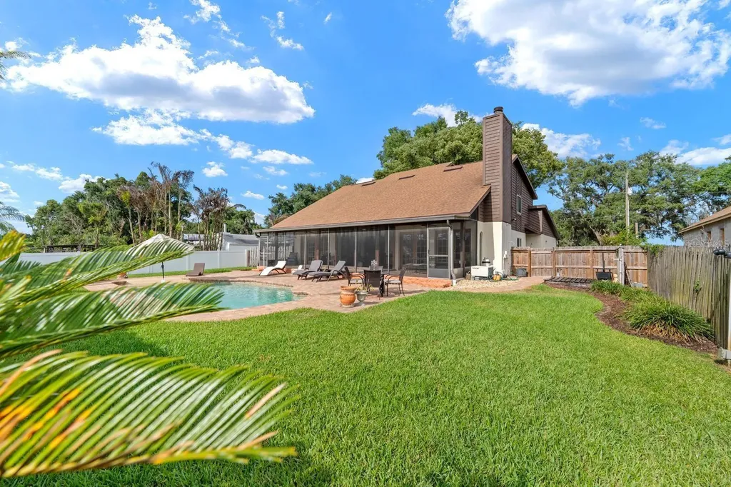 1307 Lenna Avenue Seffner FL 33584