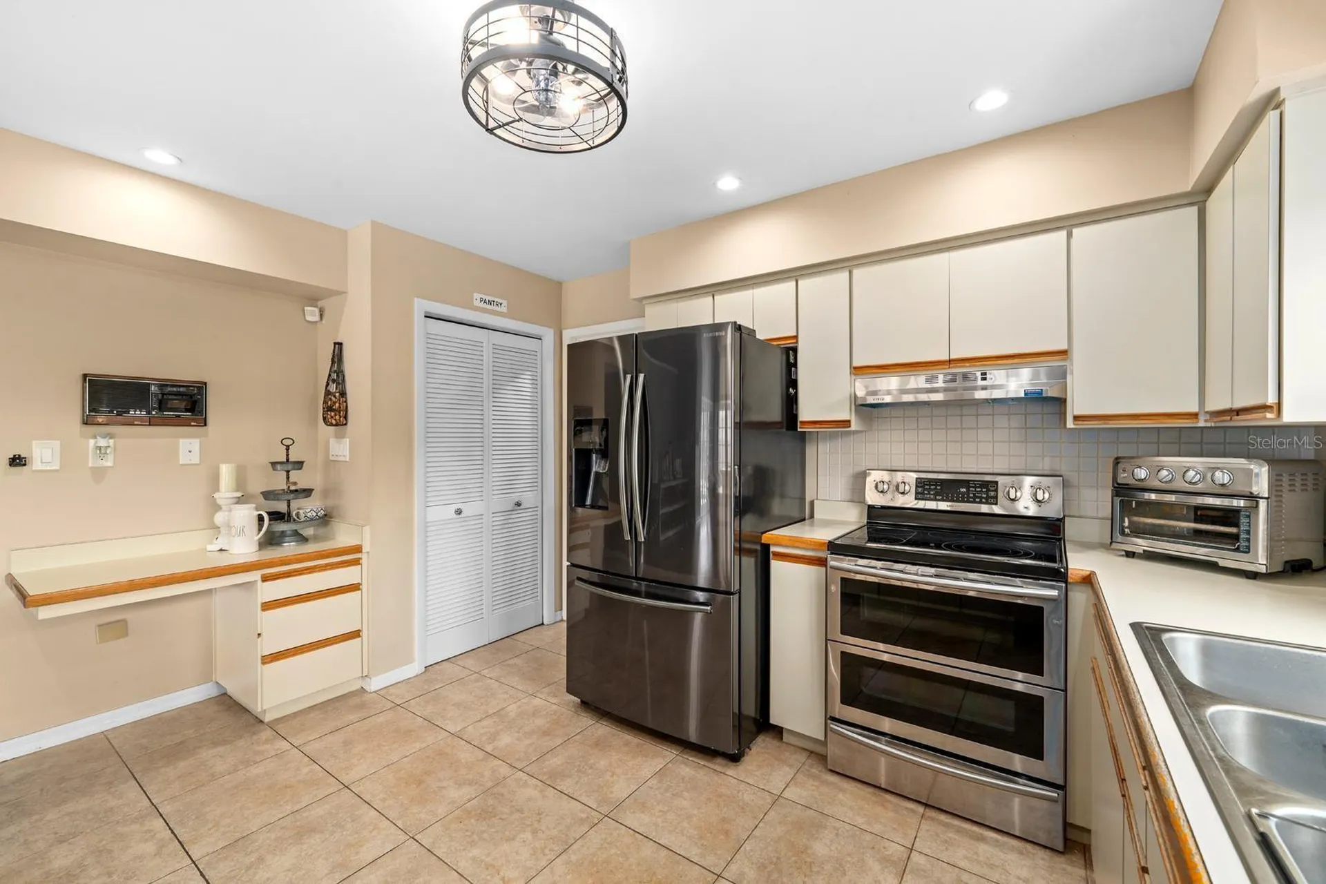 1307 Lenna Avenue Seffner FL 33584