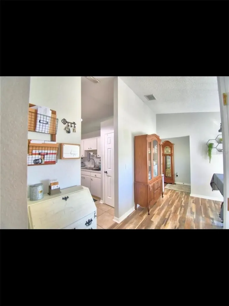8871 Pebblebrooke Drive Lakeland FL 33810