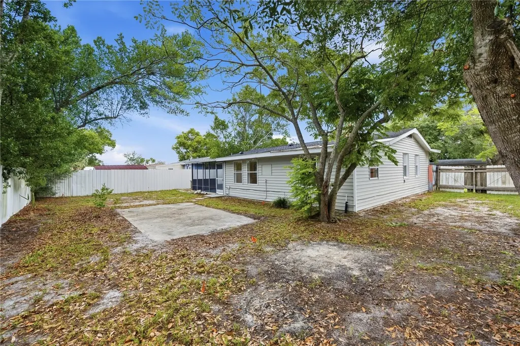 1646 Brady Drive Deltona FL 32725