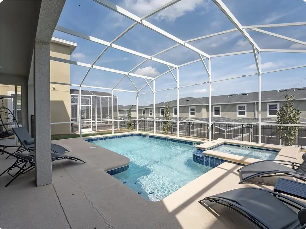 9093 Sommerset Hills Drive Davenport FL 33896