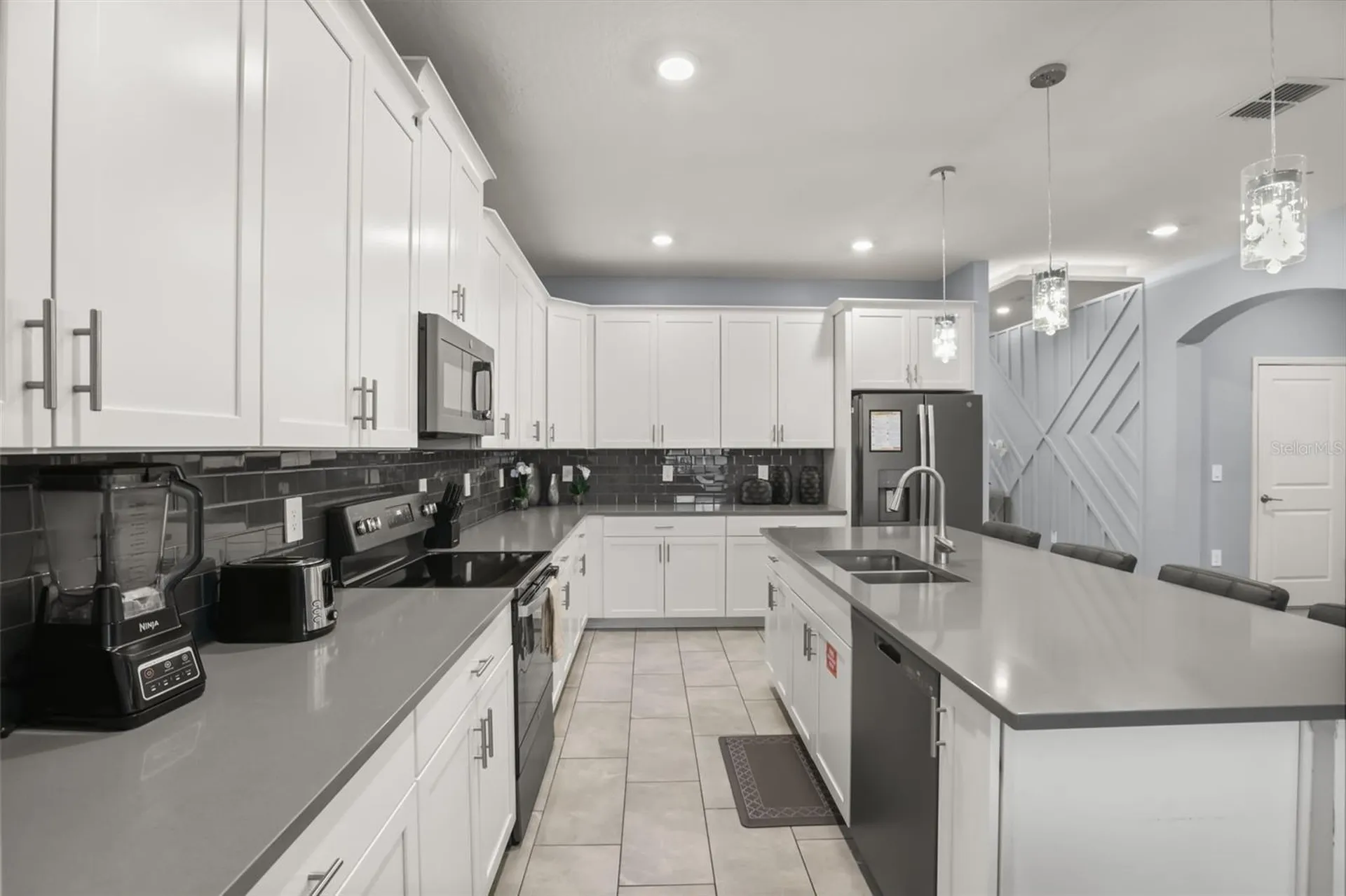 9093 Sommerset Hills Drive Davenport FL 33896