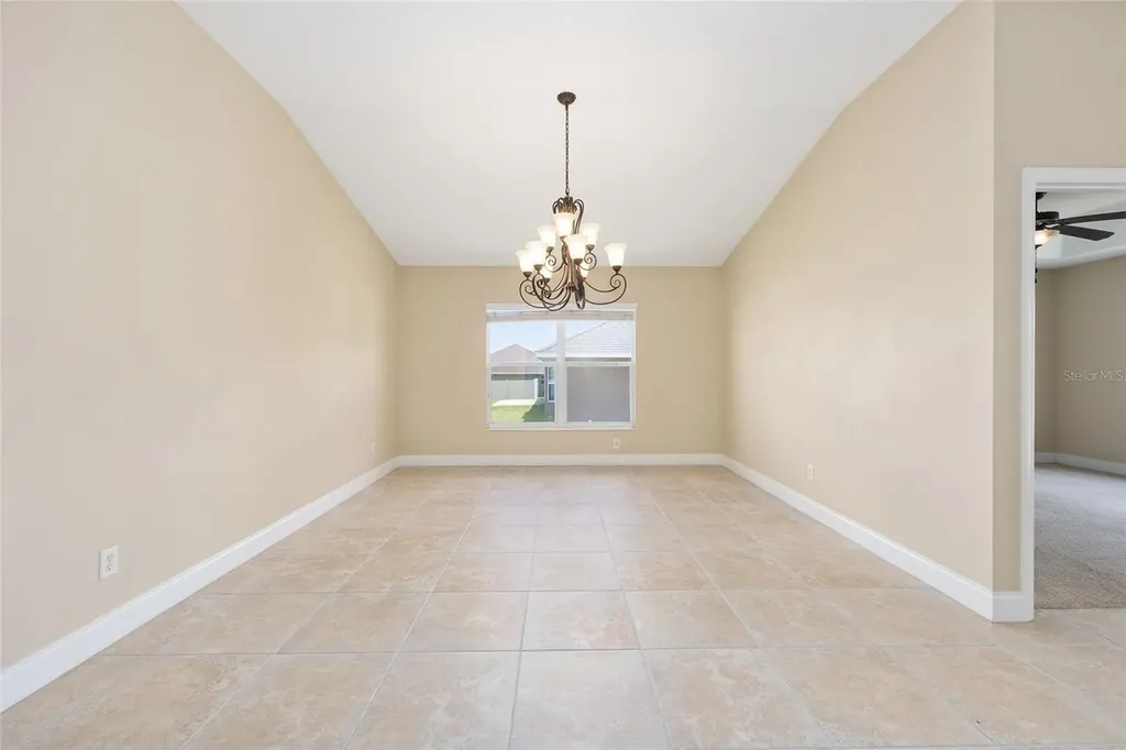 915 SE 69th Avenue Ocala FL 34472