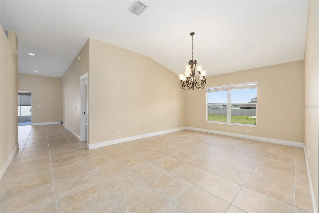 915 SE 69th Avenue Ocala FL 34472