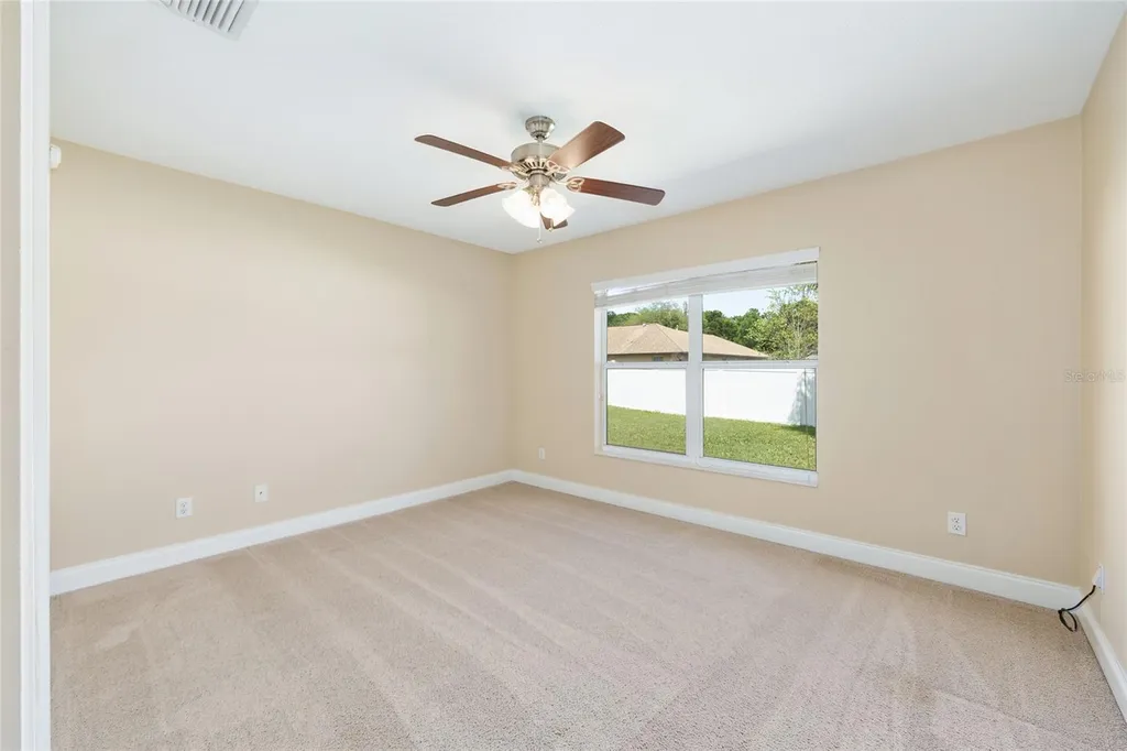 915 SE 69th Avenue Ocala FL 34472