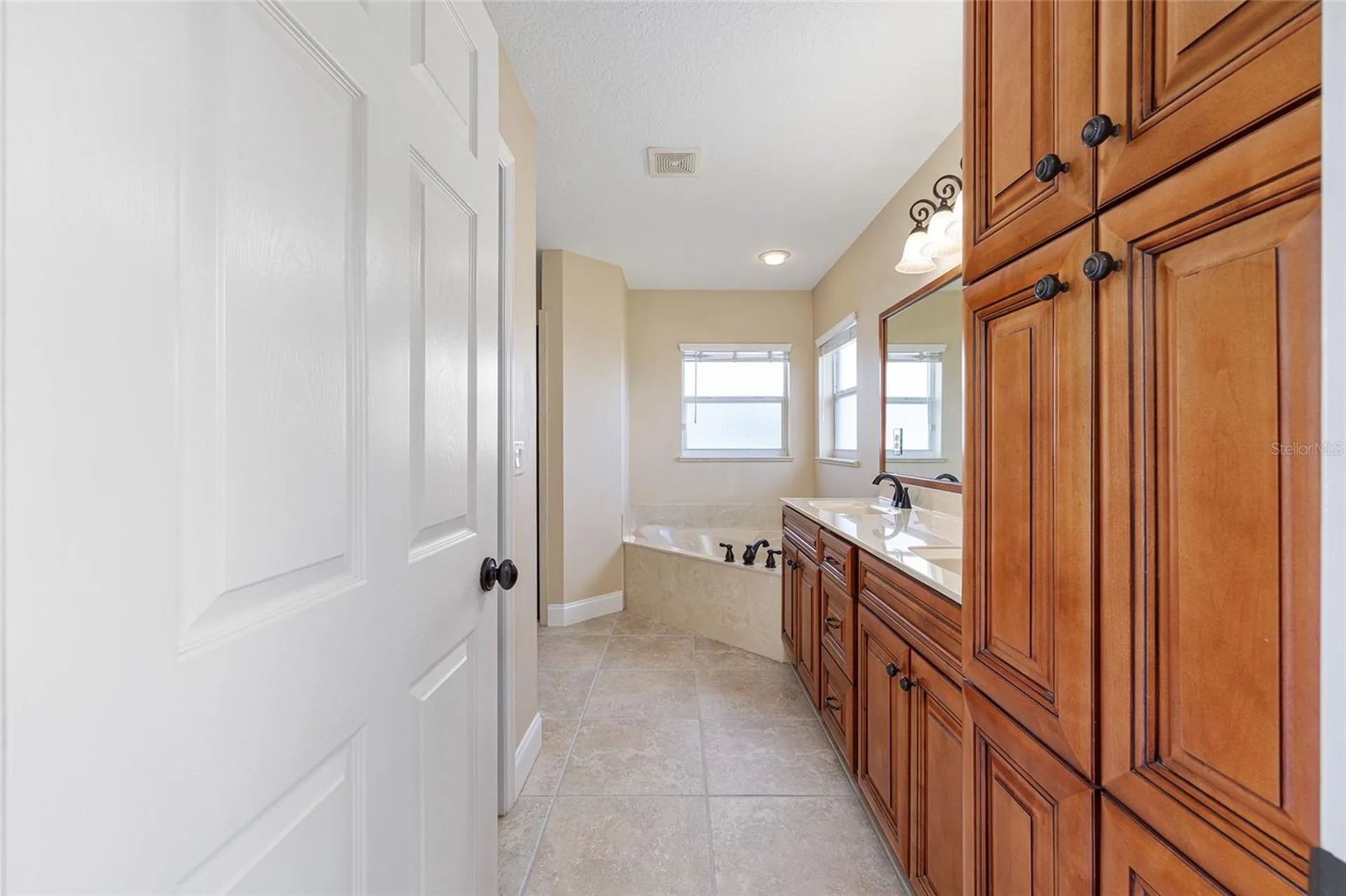 915 SE 69th Avenue Ocala FL 34472