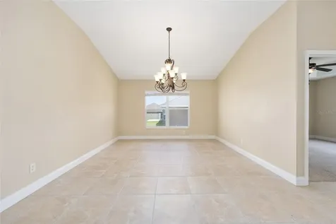 915 SE 69th Avenue Ocala FL 34472