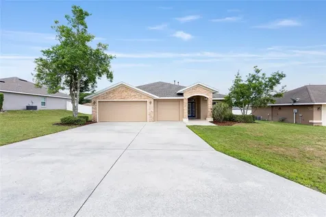 915 SE 69th Avenue Ocala FL 34472