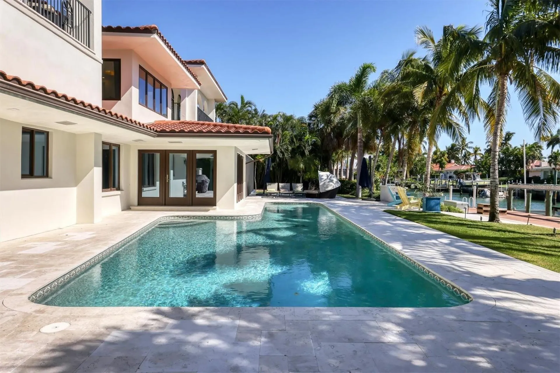 110 N Warbler Lane Sarasota FL 34236