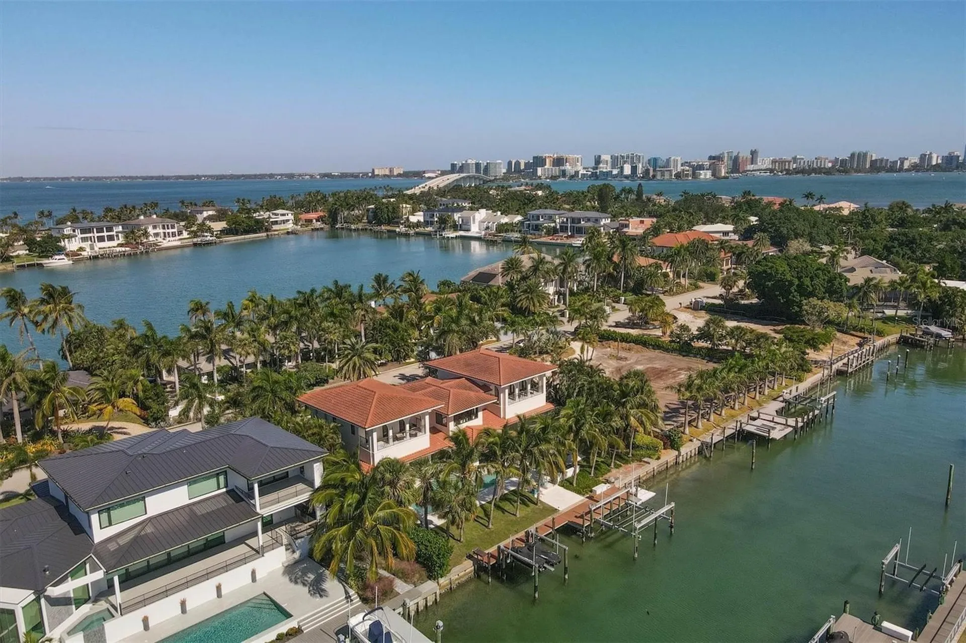 110 N Warbler Lane Sarasota FL 34236