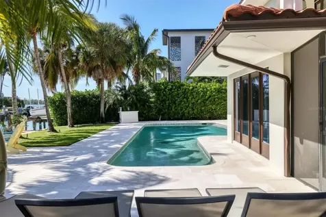 110 N Warbler Lane Sarasota FL 34236