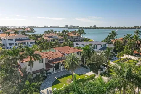 110 N Warbler Lane Sarasota FL 34236