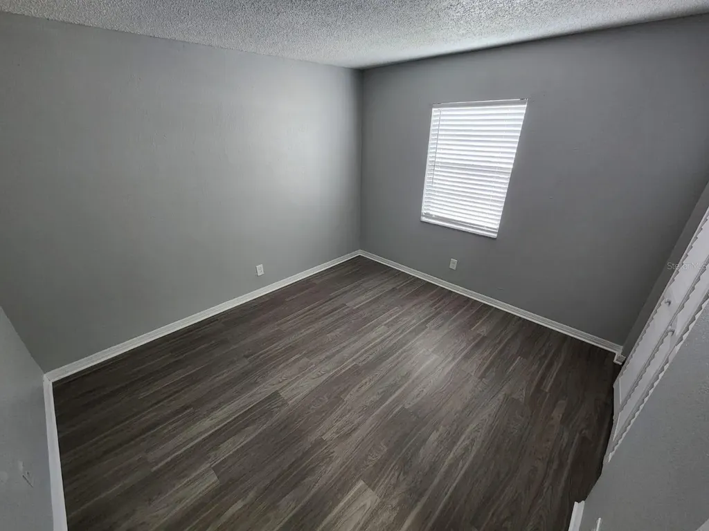 9530 Lynn Lane Seminole FL 33777